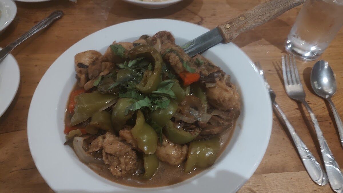 Chicken with peppers and mushrooms